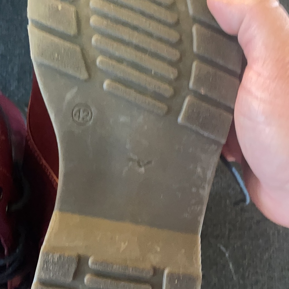 Boots - Picture 3 of 3